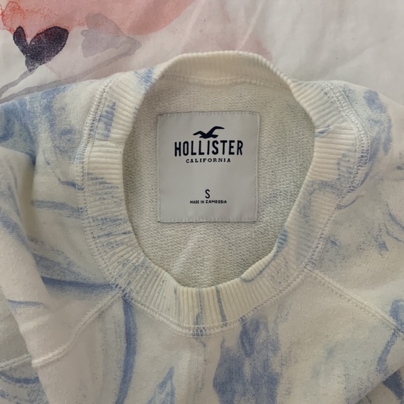 Hollister Girls Tie-Dye Cinch Crewneck - Picture 4 of 4